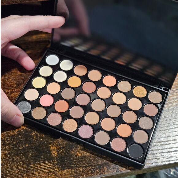 Popfeel Eye Shadow Palette E40 01 ~ 40 color Full Makeup Eye Shadow Palette - Picture 4 of 7